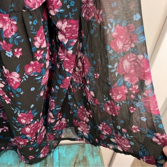 Torrid Floral Print Chiffon Lace Up Blouse Size 3x - Picture 5 of 9